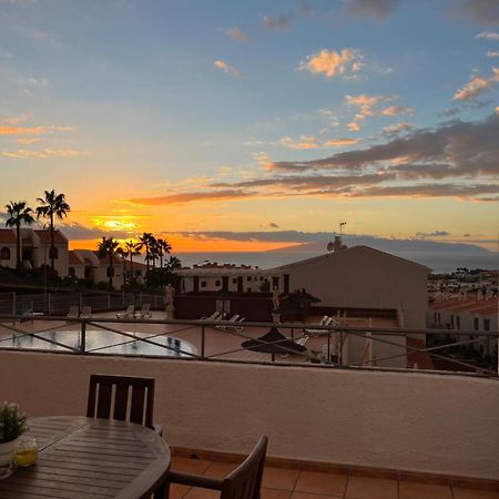 Adele Apartment Costa Adeje Bagian luar foto