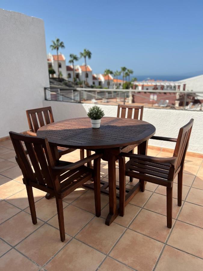 Adele Apartment Costa Adeje Bagian luar foto